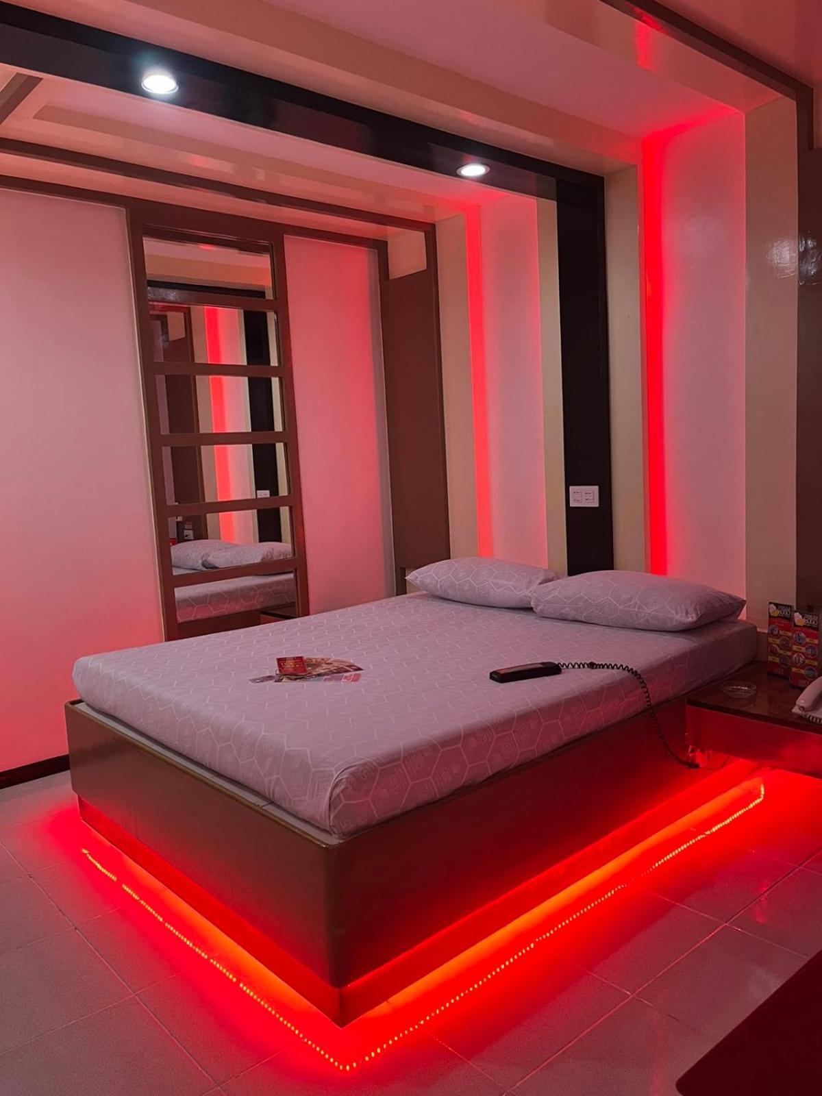 Hotel Sogo Quirino Manila Eksteriør bilde