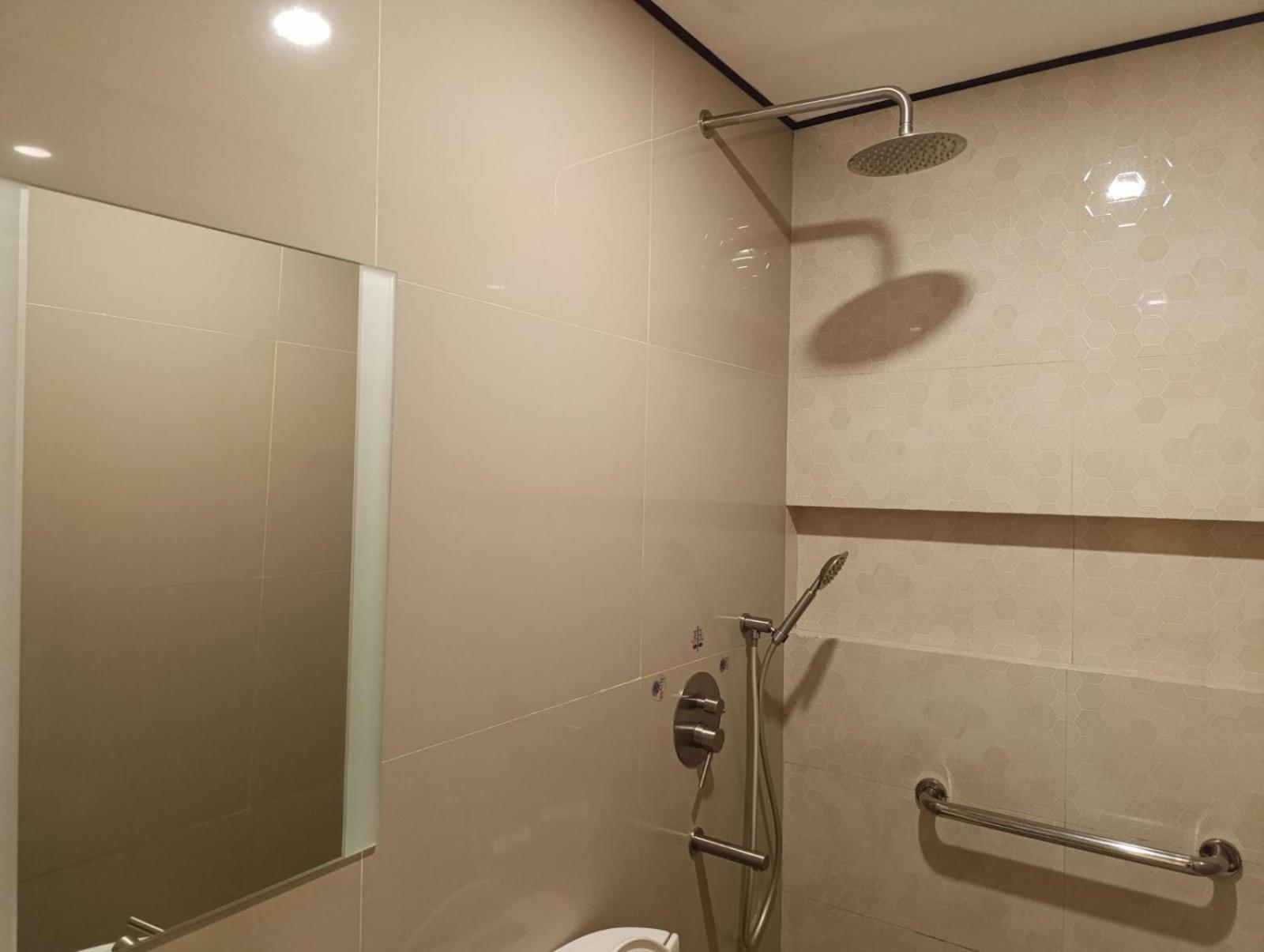Hotel Sogo Quirino Manila Eksteriør bilde