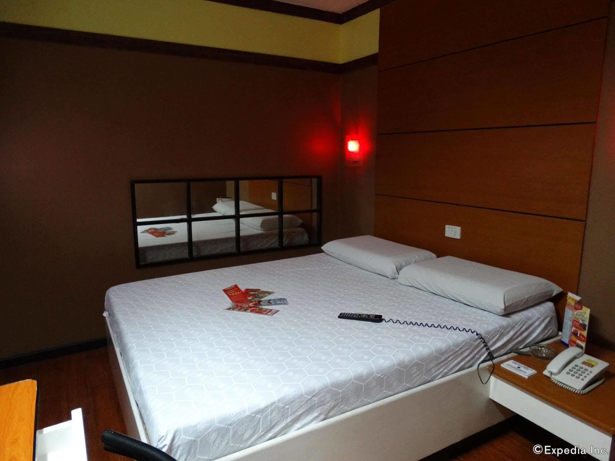 Hotel Sogo Quirino Manila Eksteriør bilde