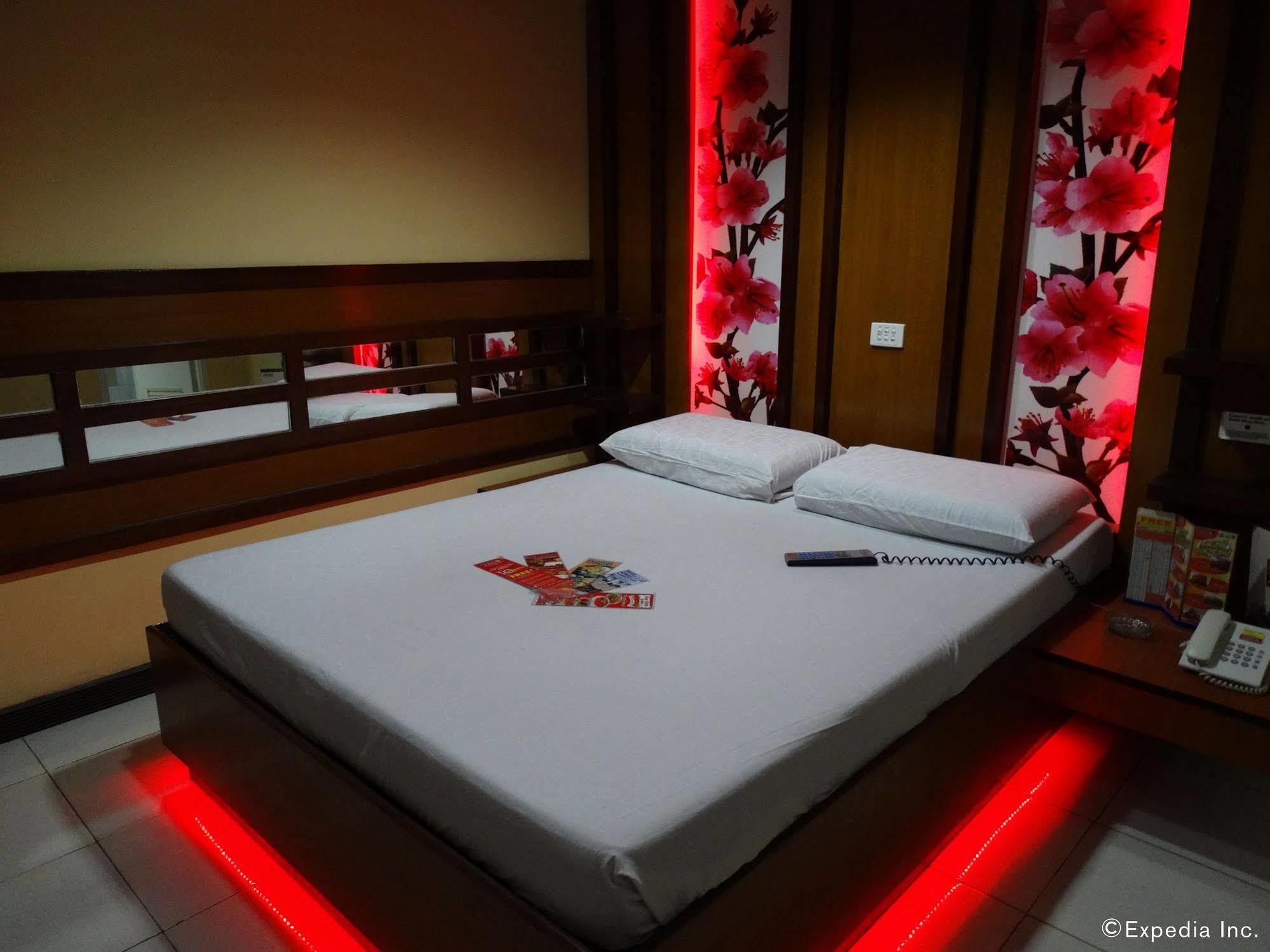 Hotel Sogo Quirino Manila Eksteriør bilde
